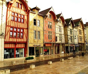 Troyes